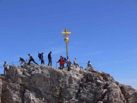 Апартаменты Alpenkette Гармиш-Партенкирхен Экстерьер фото